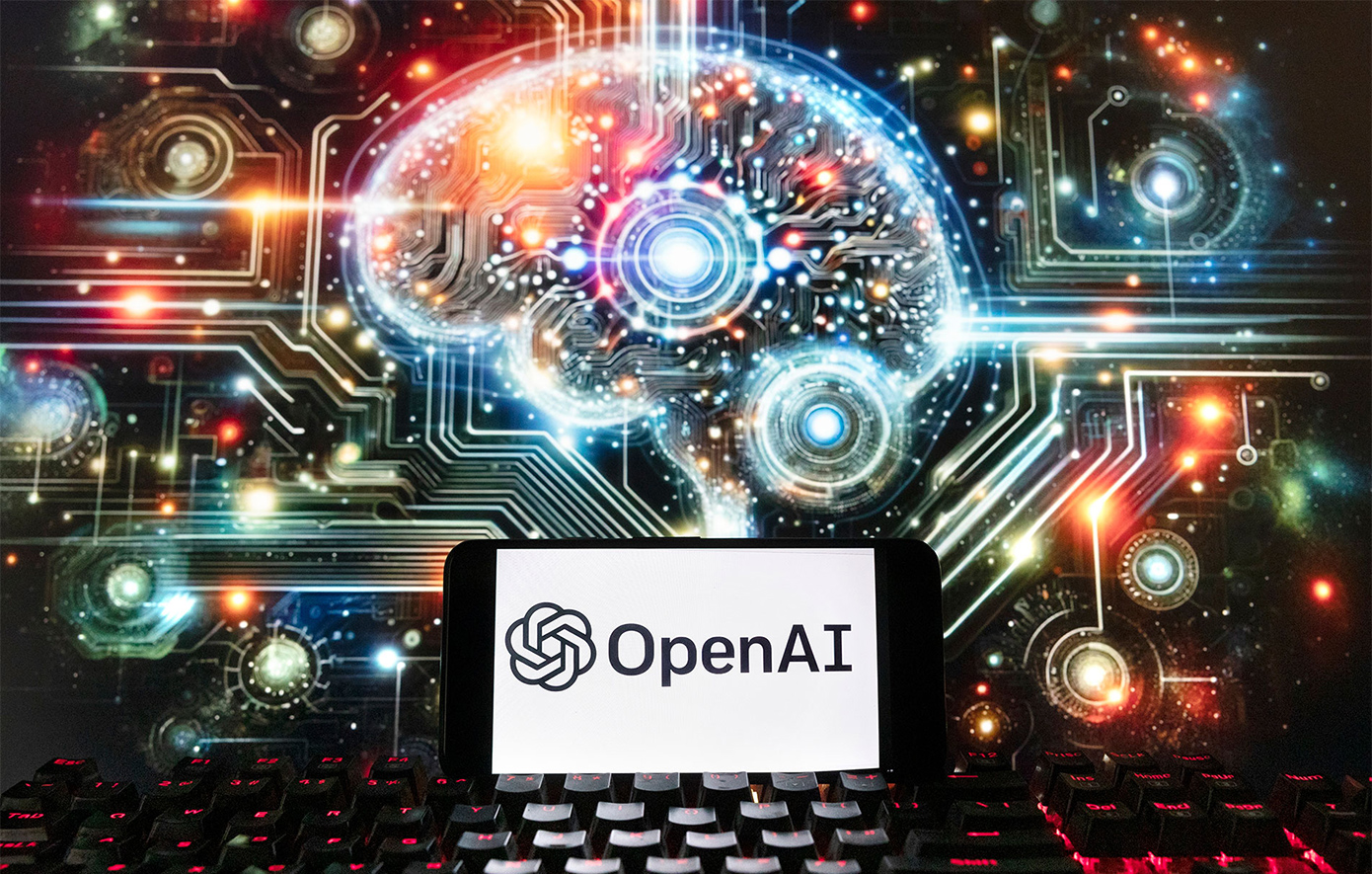 Η OpenAI Αντιμετωπίζει Ζημίες Αλλά Διατηρεί Υψηλές Προβλέψεις Εσόδων